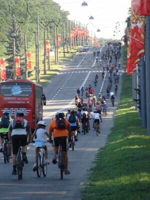 Велопробег 18.08.13., по Белгородскому шоссе, Харьков .jpg