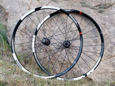 2012-SRAM-Rise-40-alloy-mountain-bike-wheels01.jpg