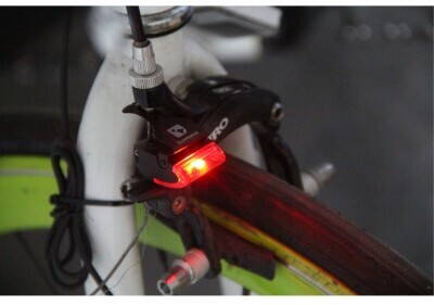 iLumenox-SS-L329-Nano-Duo-Brake-Light-Bicycle-Brake-LED-Light-Bike-Brake-Rear-Light-Cycling.jpg