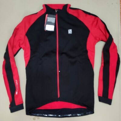 Altura Race Line Windproof Jacket_011.jpg