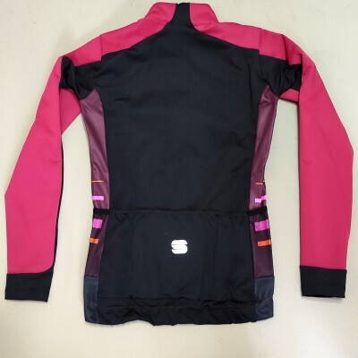 Sportful Neo Womens Softshell Cycling Jacket_03.jpg