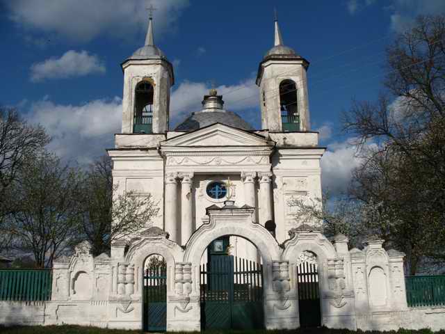 Церковь в селе Вишенки
