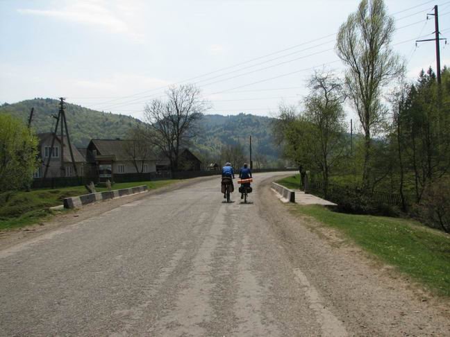 Въезжаем в Карпаты
