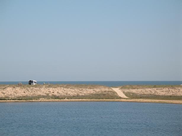 Карьер, озёра, вид на Азовское море
