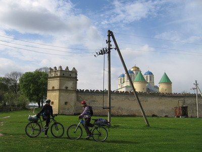 Монастырь в Межириче