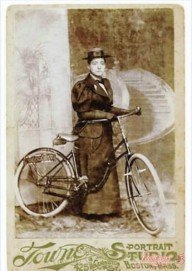 Перша навколосвітня подорож жінки на велосипеді