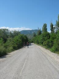 По горам Крыма.